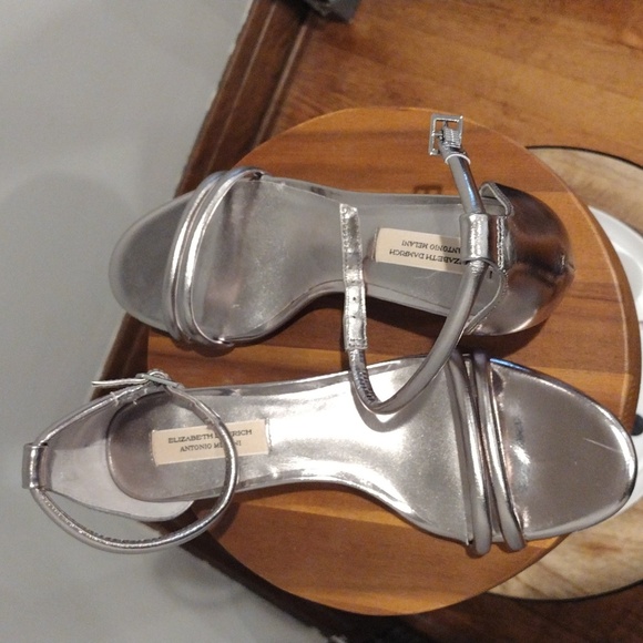 Antonio Melani Silver Heels Size 7  - Metallic Kitten Ankle Strap Heel - Picture 5 of 9